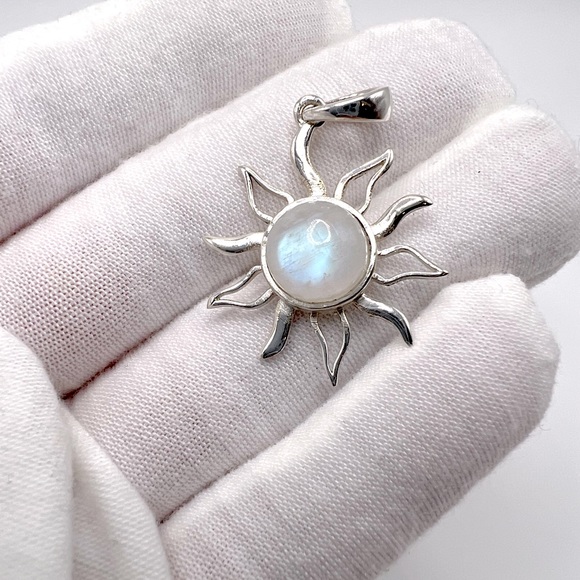 Rainbow Moonstone Sun Gemstone .925 Sterling Silver Sun Pendant - Picture 9 of 16
